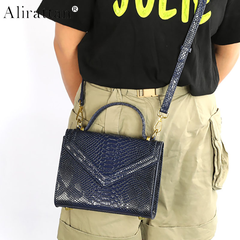 Dubai Women New Snake Pattern  - Women Bags In Dubai review and price